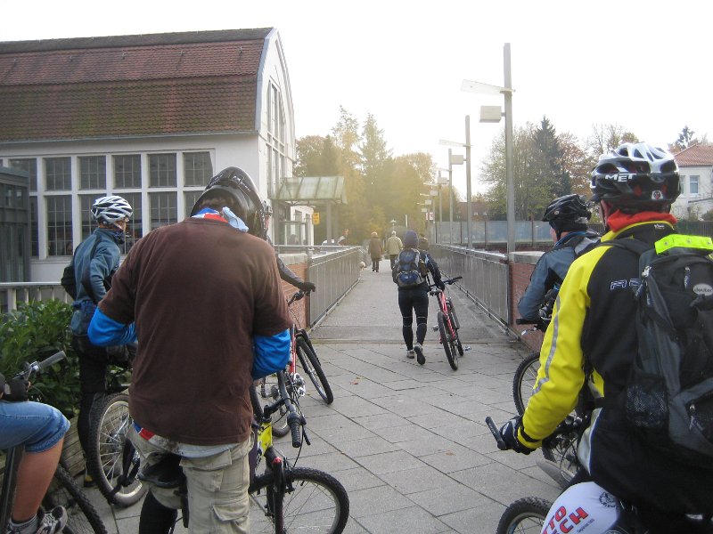 S-Bahnhof Aum�hle...