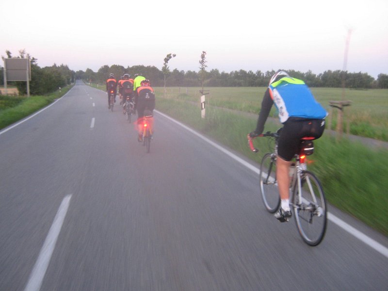 Fahrt durch die D�mmerung.