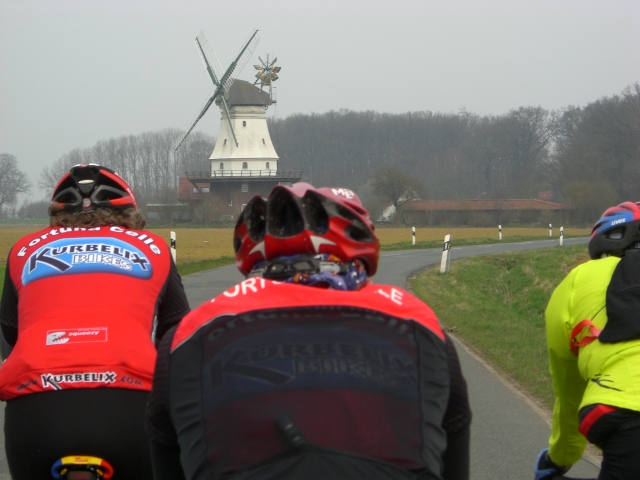 Gegen Windm�hlen
